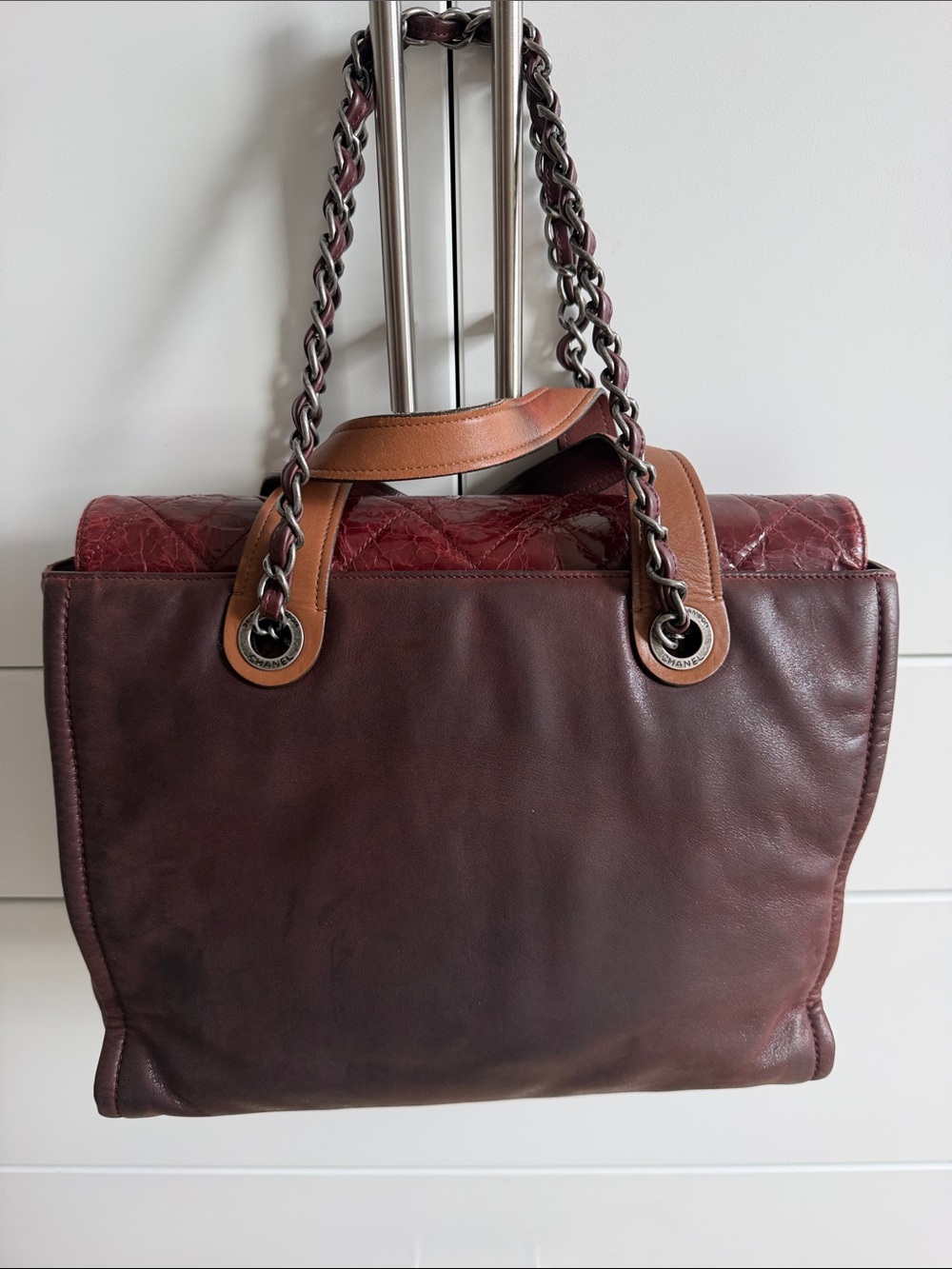 CHANEL Brown soft and crumbled calfskin portobello bag. Very good - Picture 5 of 16